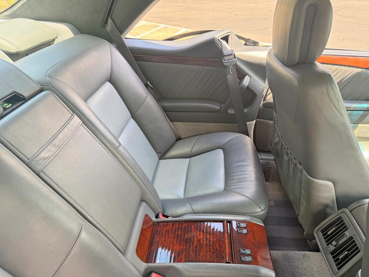 1995 Mercedes-benz S 600 Белый vin: WDBGA76E4SA259402