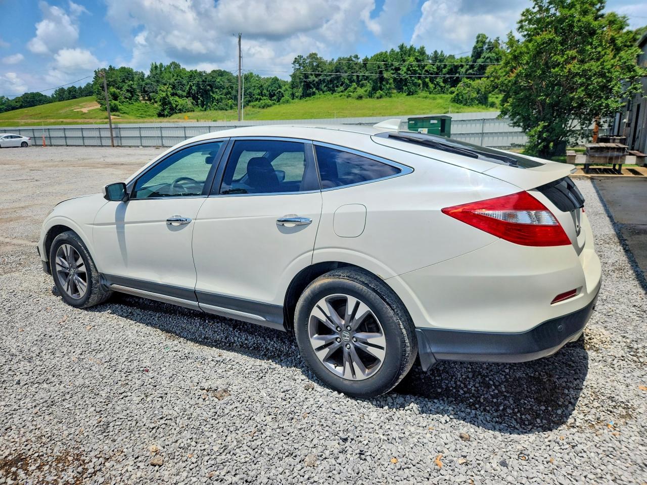 2015 Honda Crosstour Exl White vin: 5J6TF2H51FL001067