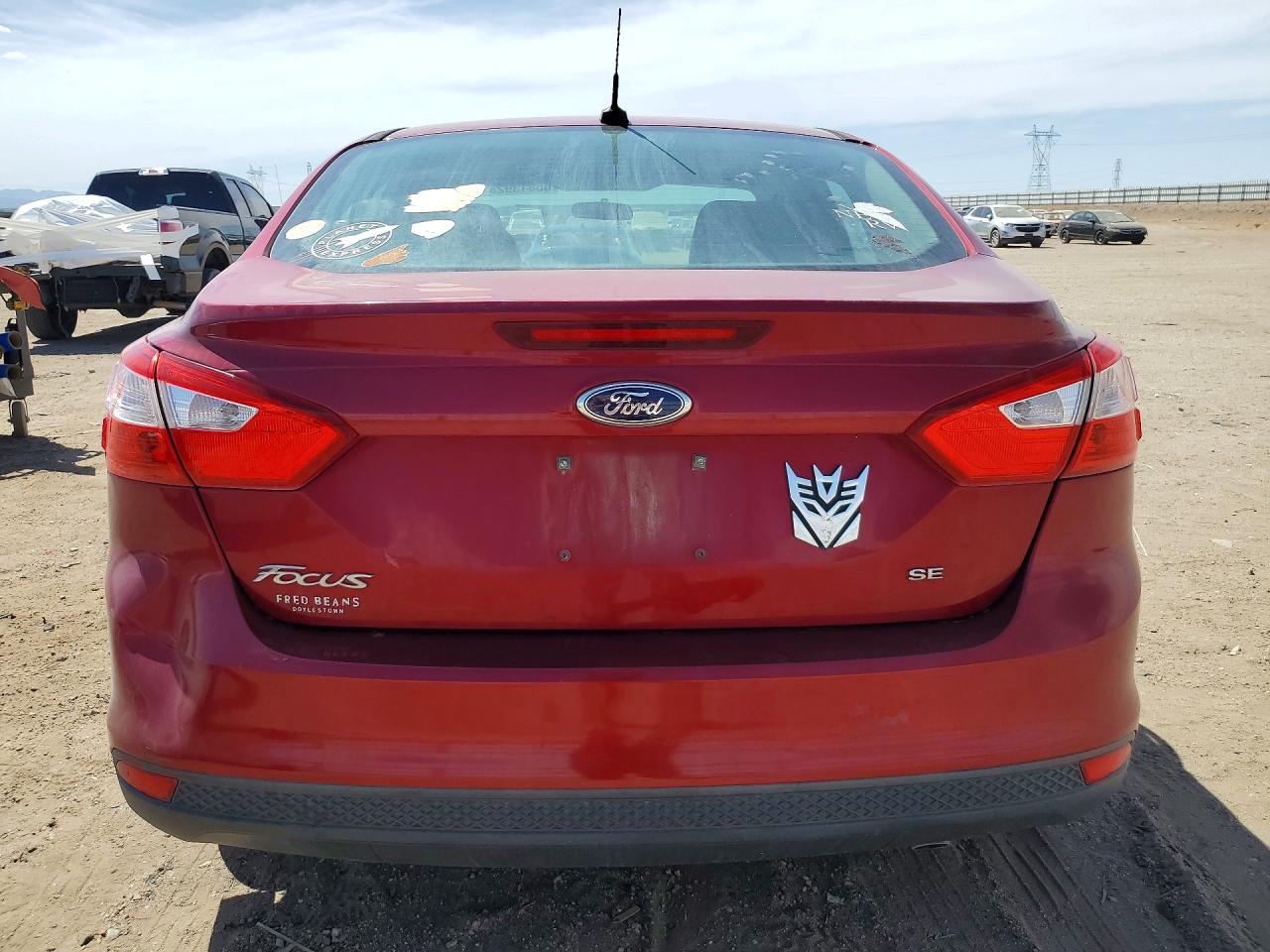 2014 Ford Focus Se Red vin: 1FADP3F21EL262290