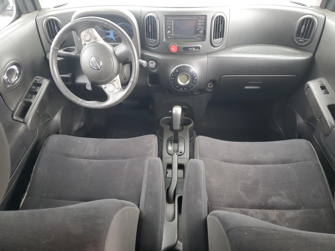 2014 Niss Cube Серебряный vin: JN8AZ2KR6ET351281