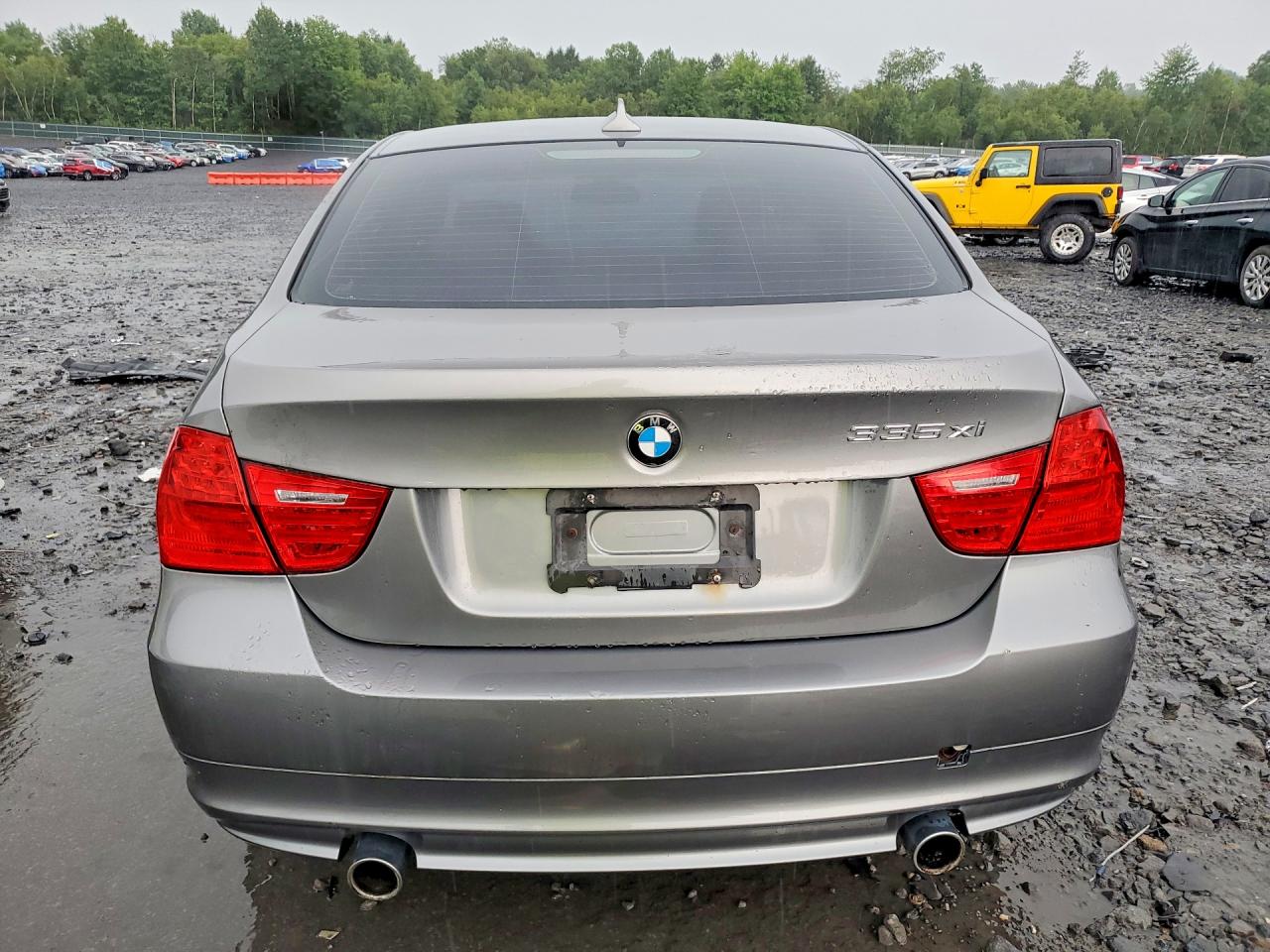 2010 Bmw 335 Xi Silver vin: WBAPL3C52AA408510