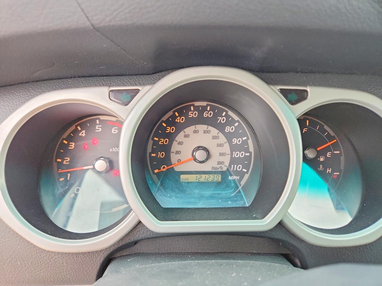2004 Toyota 4runner Sr5 Серебряный vin: JTEBU14R640050219