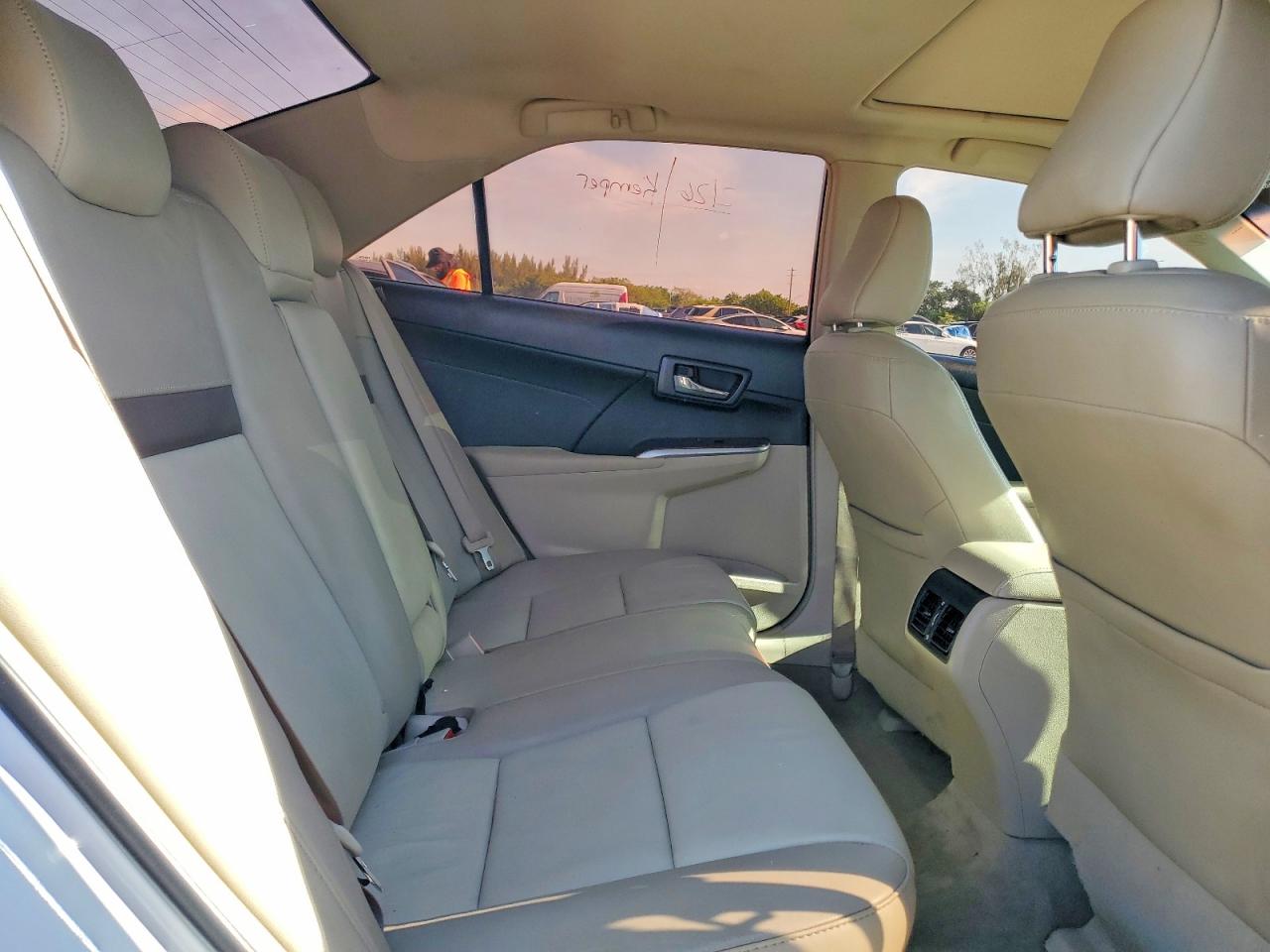 2014 Toyota Camry Xle White vin: 4T4BF1FK1ER345433