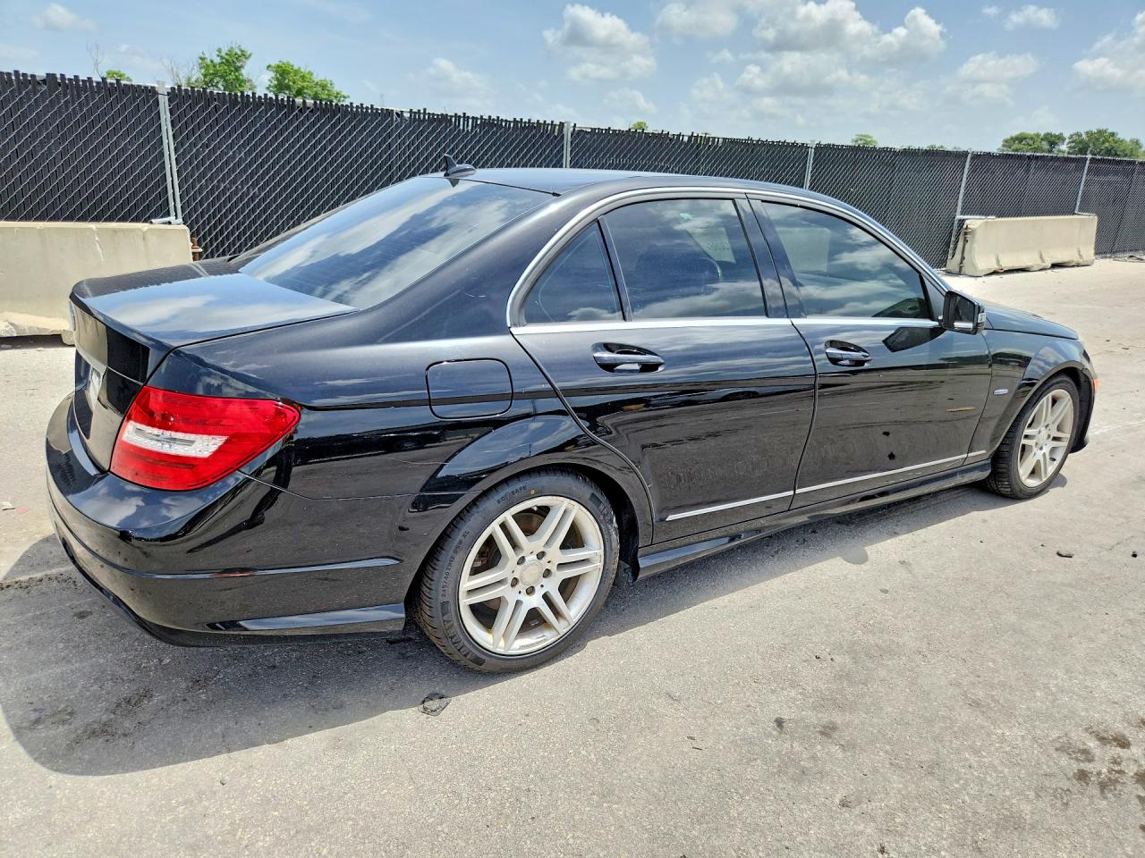2012 Mercedes-benz C 250 Black vin: WDDGF4HB6CR224552