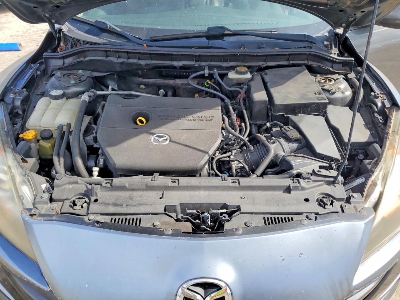 2011 Mazda 3 S Gray vin: JM1BL1W52B1393716