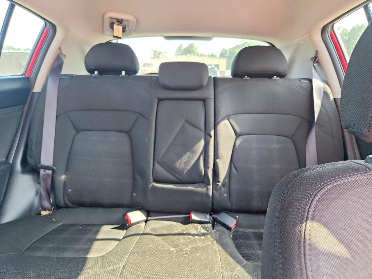 2011 Kia Sportage Lx Красный vin: KNDPBCA26B7098570