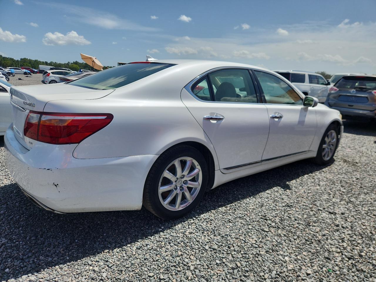 2010 Lexus Ls 460 White vin: JTHCL5EF5A5007141