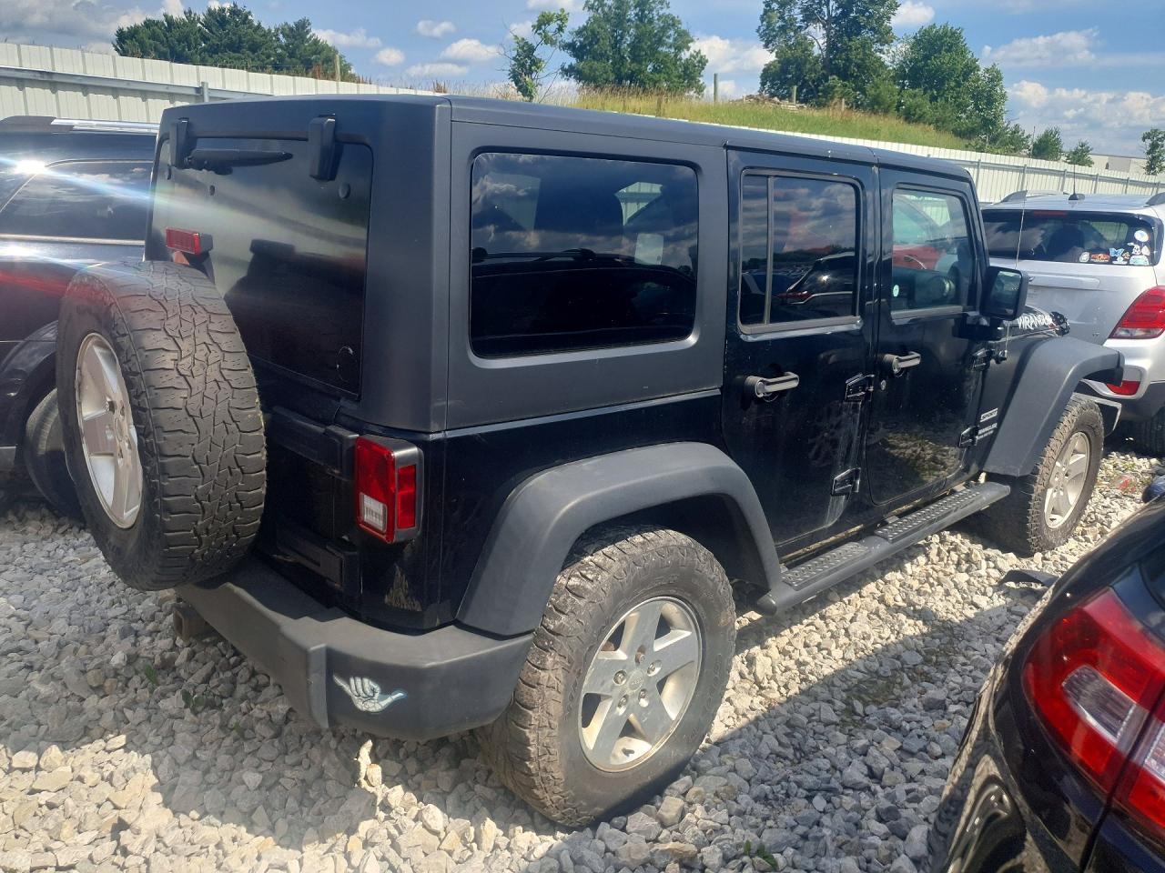 2014 Jeep Wrangler Unlimited Sport Black vin: 1C4HJWDG0EL138346