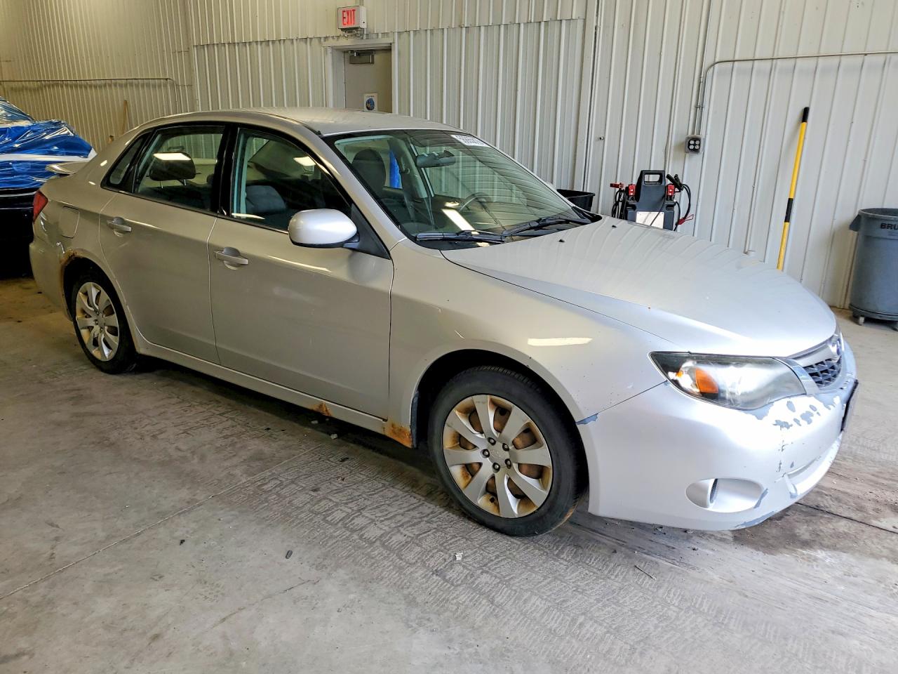2009 Subaru Impreza 2.5i Silver vin: JF1GE61639H506027