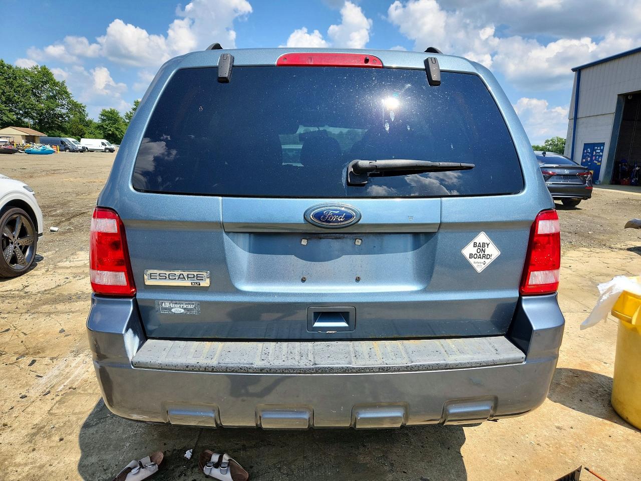 2011 Ford Escape Xlt Blue vin: 1FMCU9D71BKA30835
