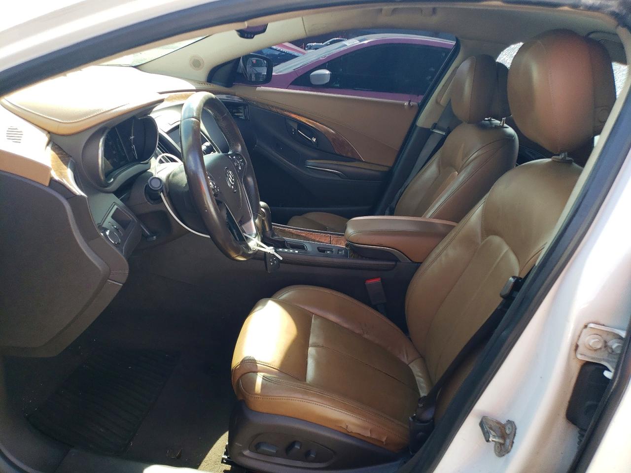 2014 Buick Lacrosse White vin: 1G4GB5GR9EF103413