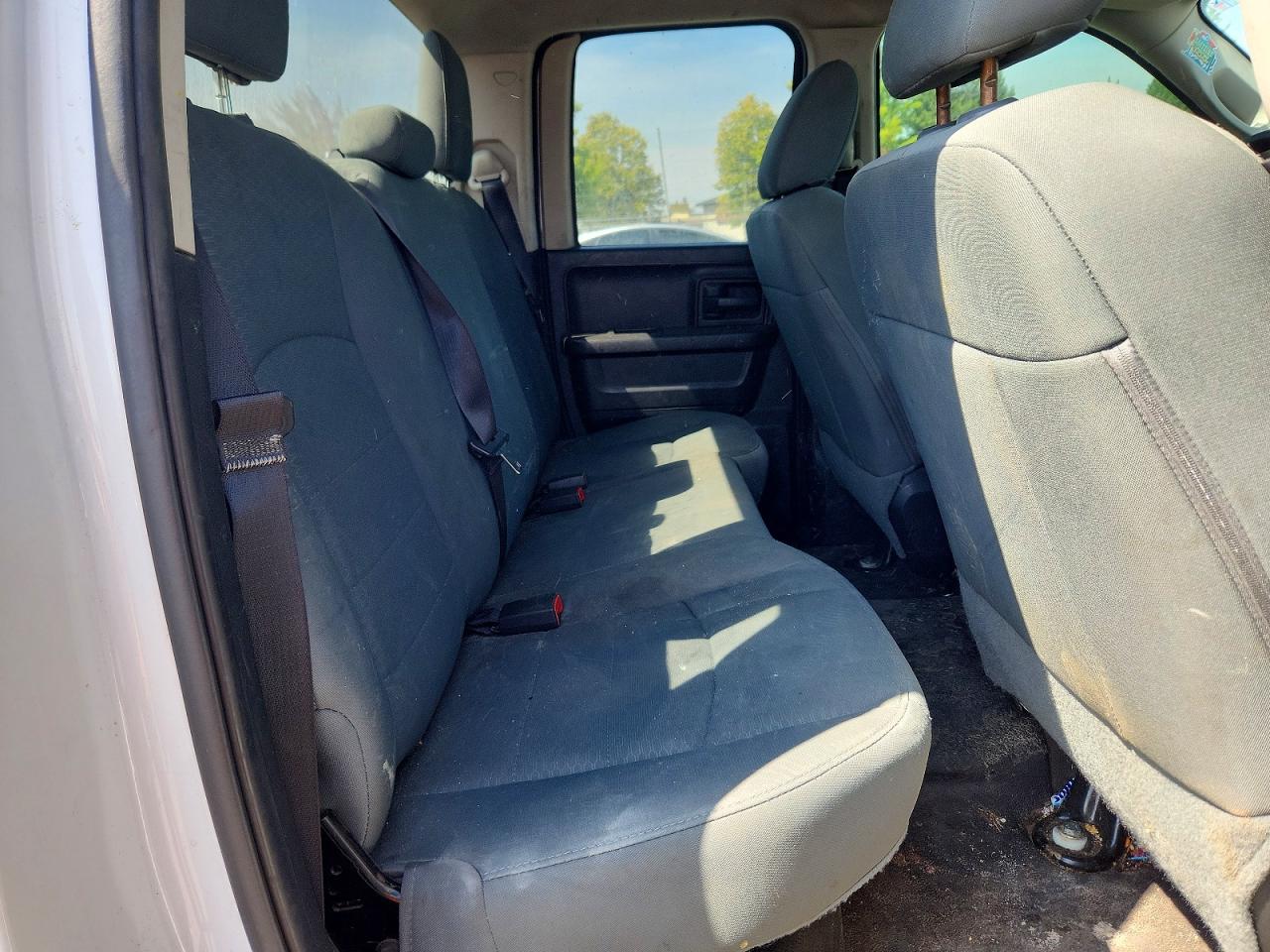 2015 Ram 1500 St White vin: 1C6RR7FTXFS710213