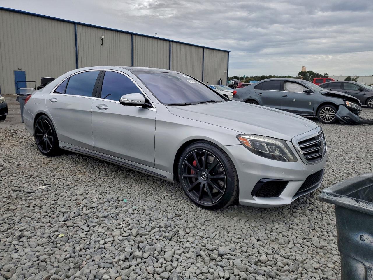 2014 Mercedes-benz S 63 Amg Silver vin: WDDUG7JB0EA041600