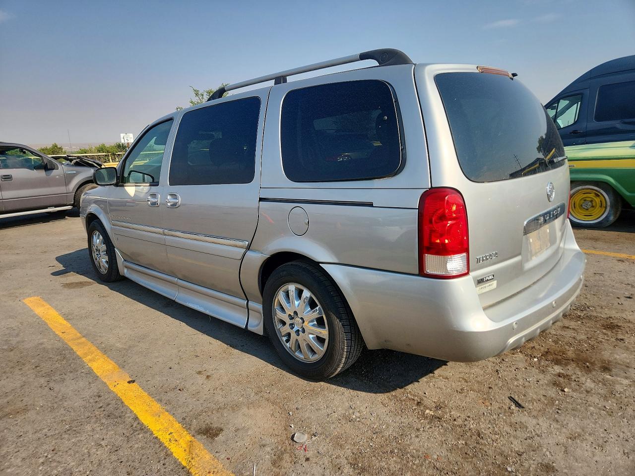 2007 Buick Terraza Incomplete Серебряный vin: 4GLDV13W77D212453