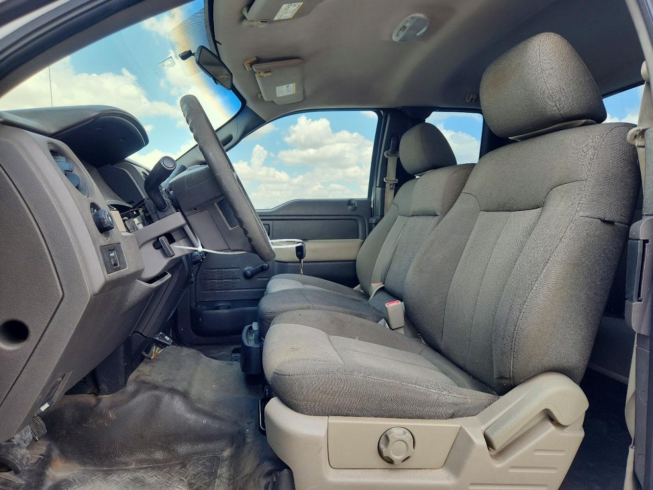 2010 Ford F150 Super Cab Белый vin: 1FTEX1E82AKC11471