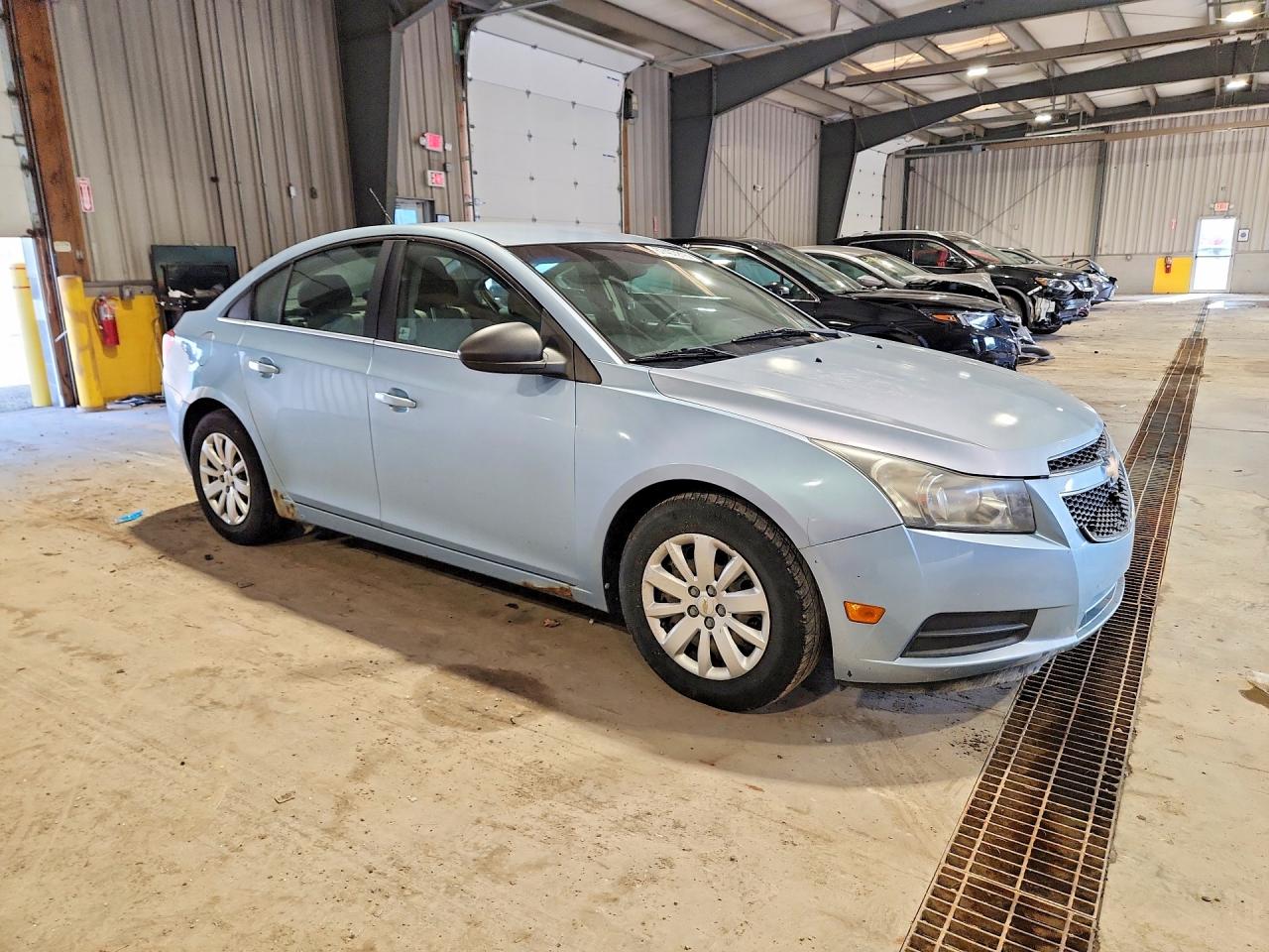 2011 Chevrolet Cruze Ls Синий vin: 1G1PC5SH6B7139686