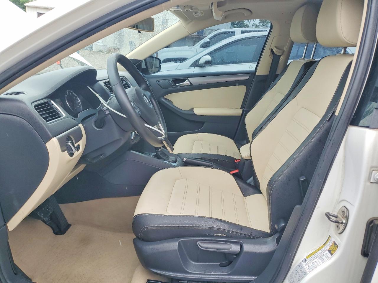 2012 Volkswagen Jetta Sel White vin: 3VWLP7AJ0CM424527