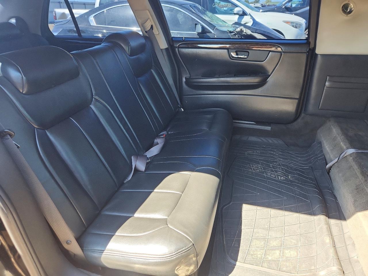 2008 Cadillac Professional Chassis Black vin: 1GEEK90YX8U550554
