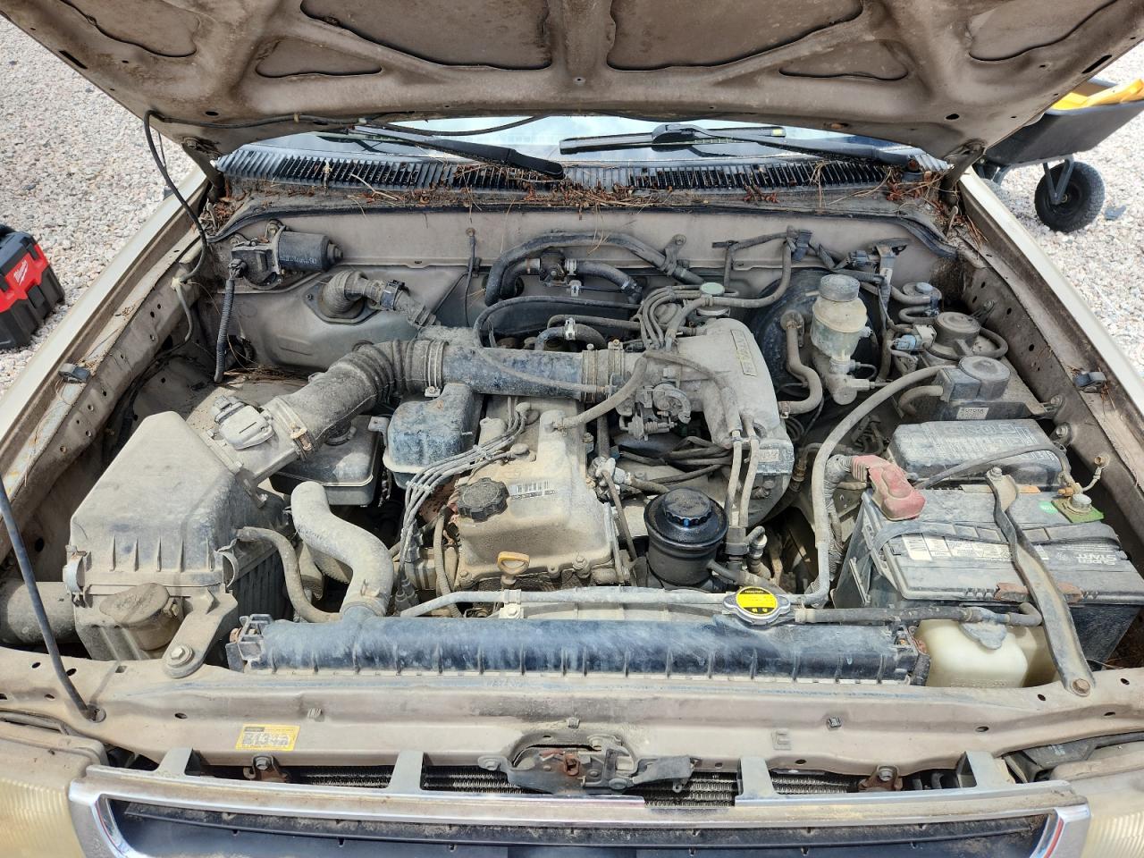 1998 Toyota Tacoma Base Gold vin: 4TANL42N3WZ090578