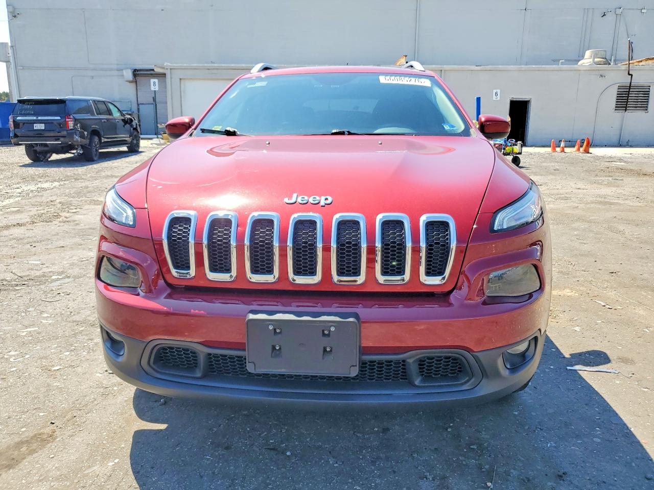 2014 Jeep Cherokee Latitude Red vin: 1C4PJMCS9EW196847