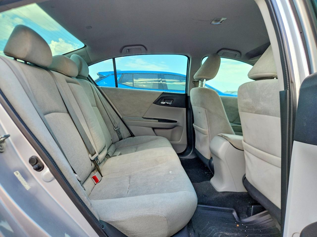 2013 Honda Accord Lx Silver vin: 1HGCR2F36DA200883