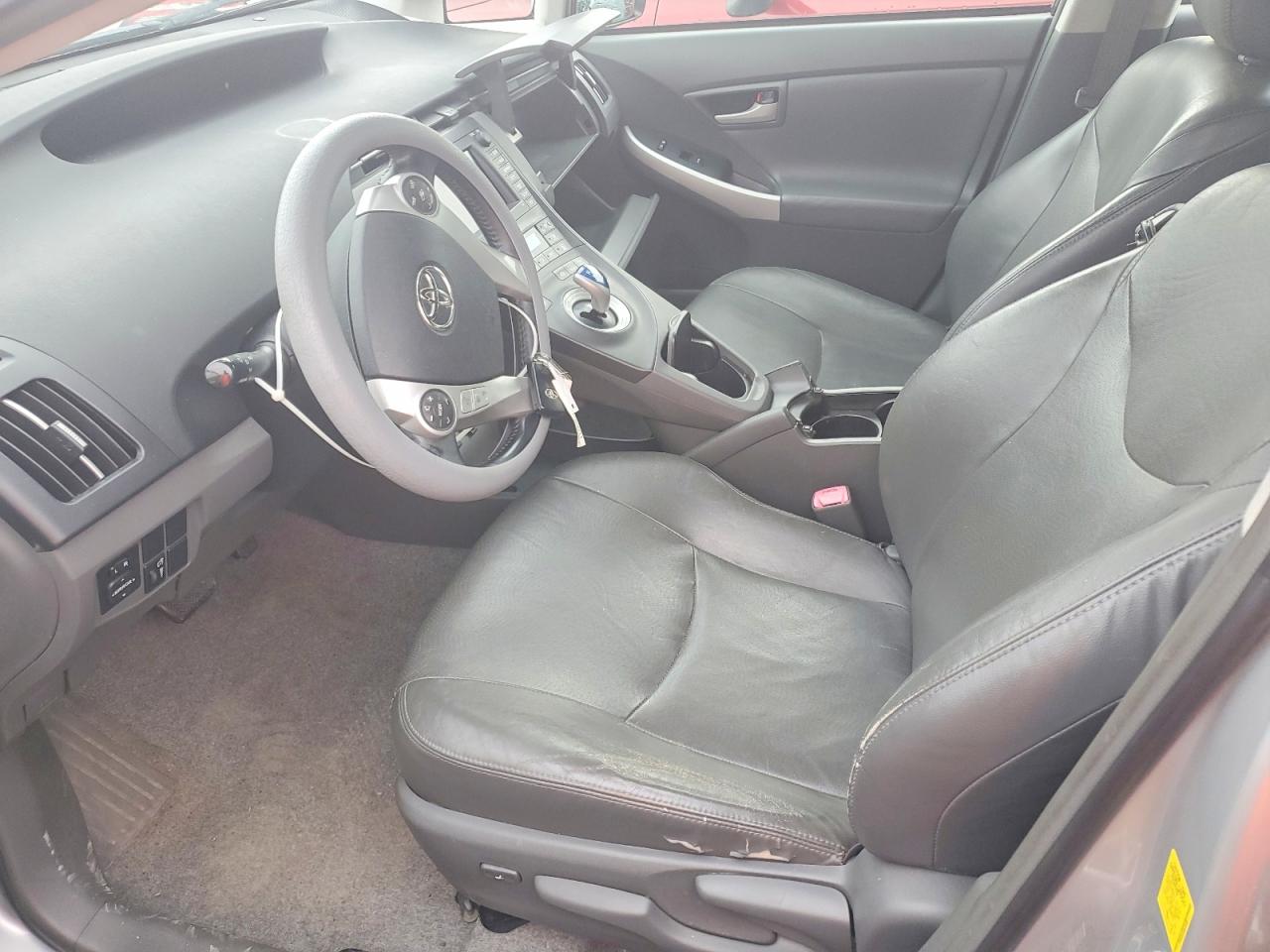 2010 Toyota Prius Iv Серебряный vin: JTDKN3DU6A0215456