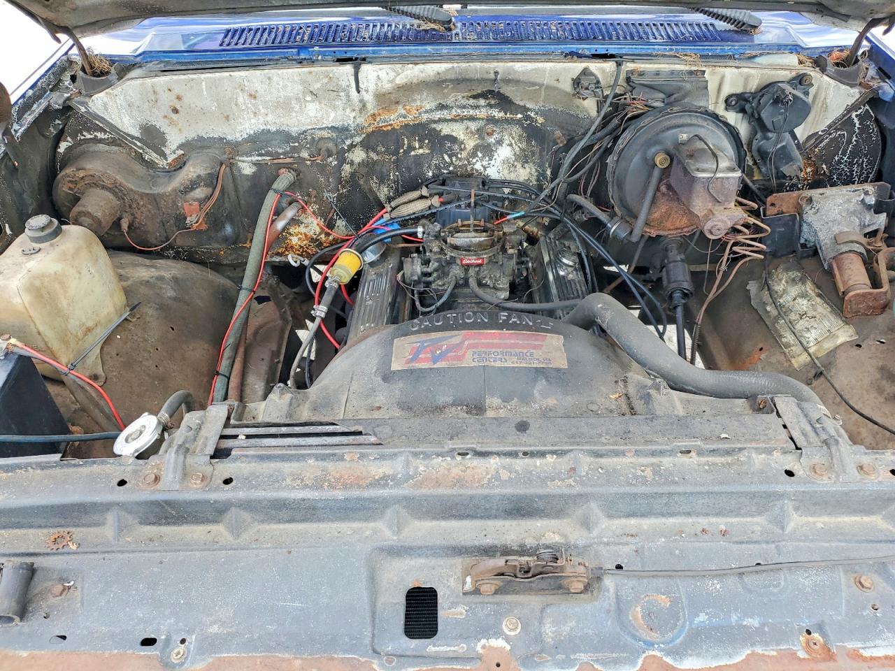 1985 Chevrolet C20 Синий vin: 2GCGC24M1F1118019