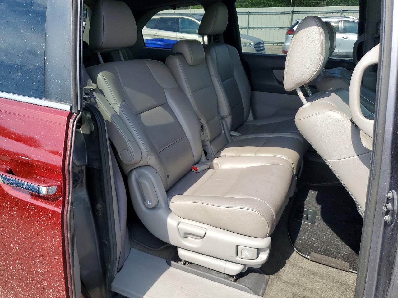 2014 Honda Odyssey Exl Burgundy vin: 5FNRL5H66EB012795