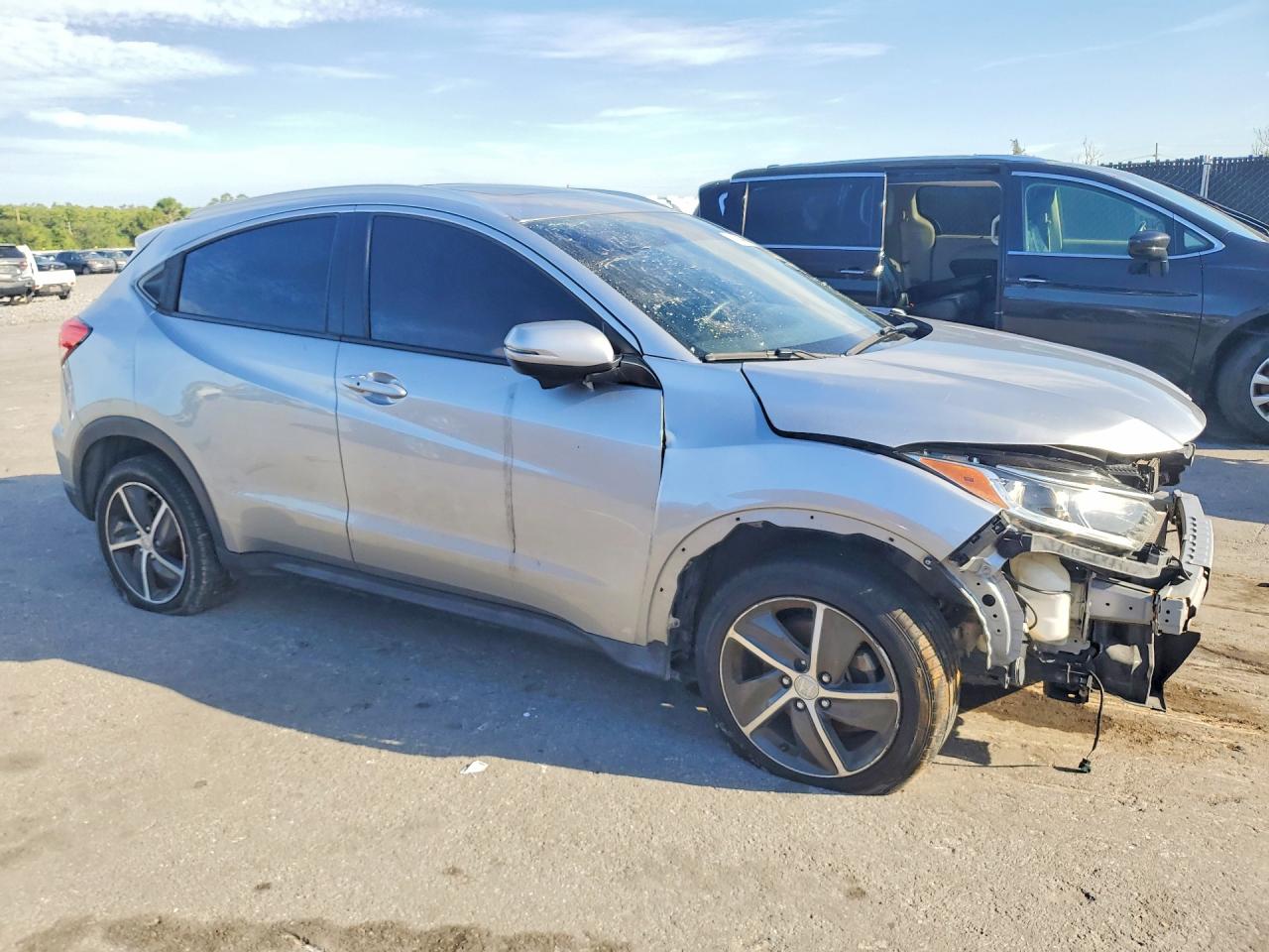 2021 Honda Hr-v Exl Silver vin: 3CZRU6H7XMM716577