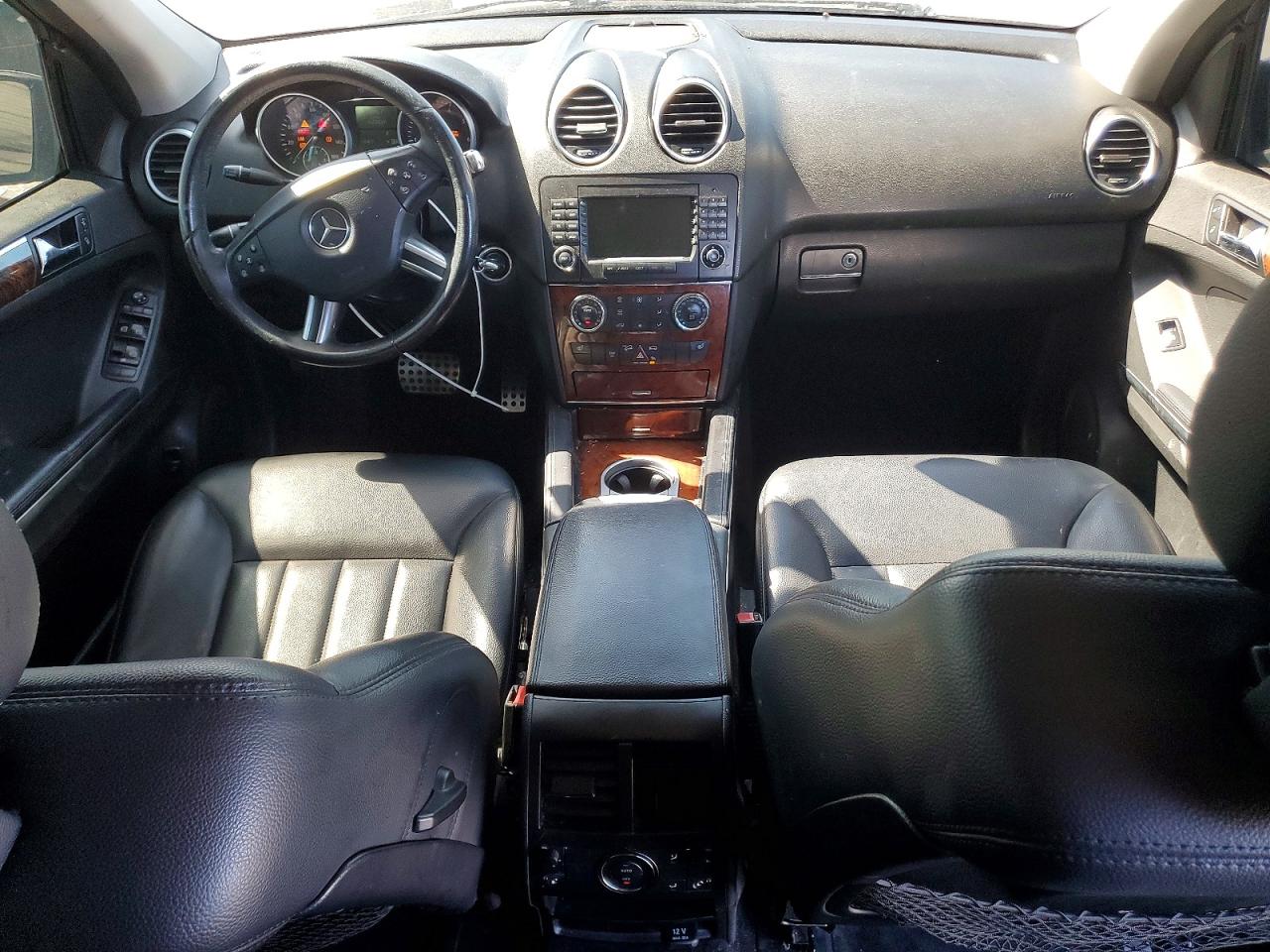 2008 Mercedes-benz Ml 550 Черный vin: 4JGBB72E48A359275