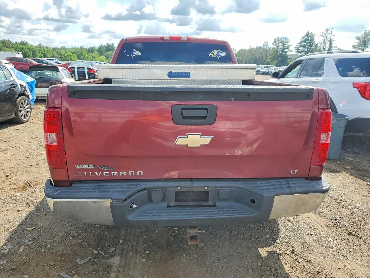 2008 Chevrolet Silverado K1500 Red vin: 2GCEK190381251751