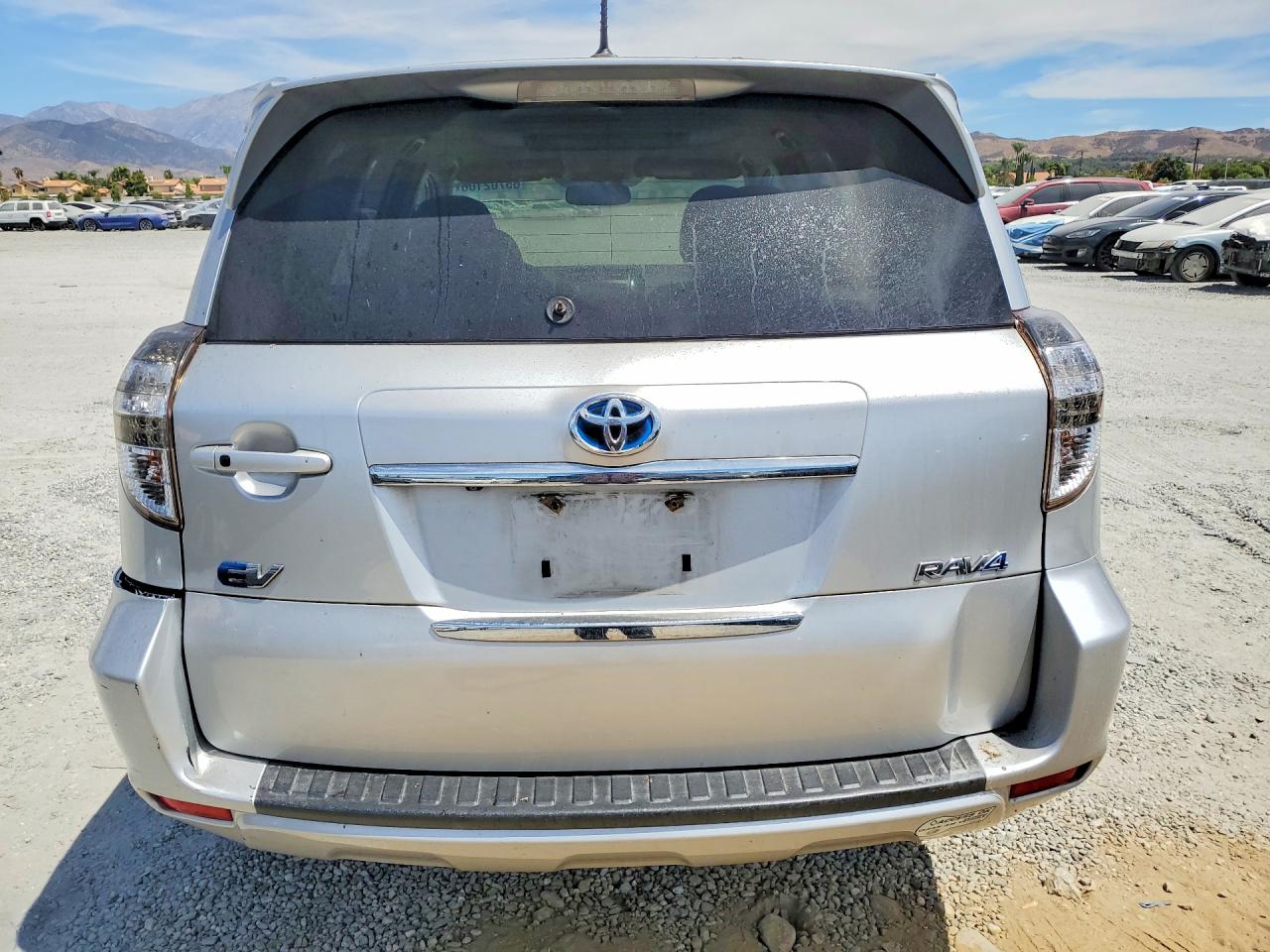 2013 Toyota Rav4 Ev Base Серебряный vin: 2T3YL4DV7DW002238