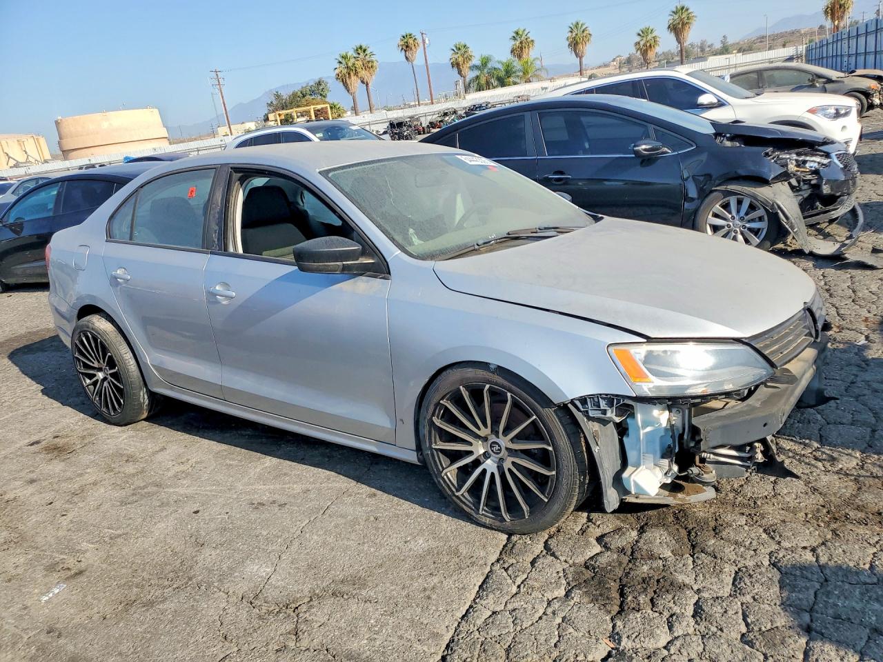 2011 Volkswagen Jetta Base Silver vin: 3VW2K7AJ1BM010830