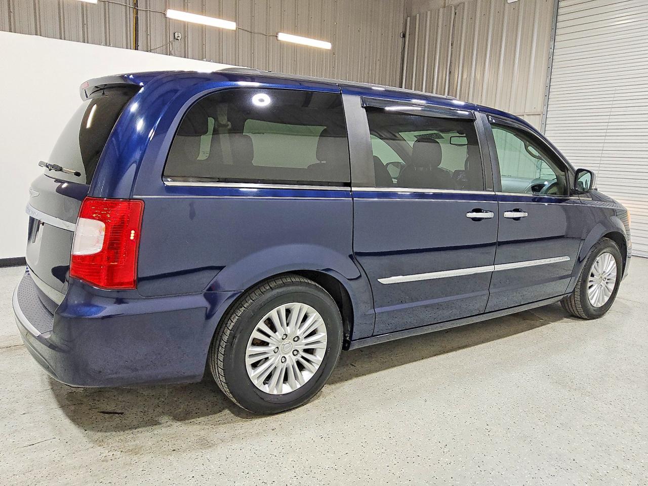 2013 Chrysler Town & Country Touring L Синий vin: 2C4RC1CG4DR681319
