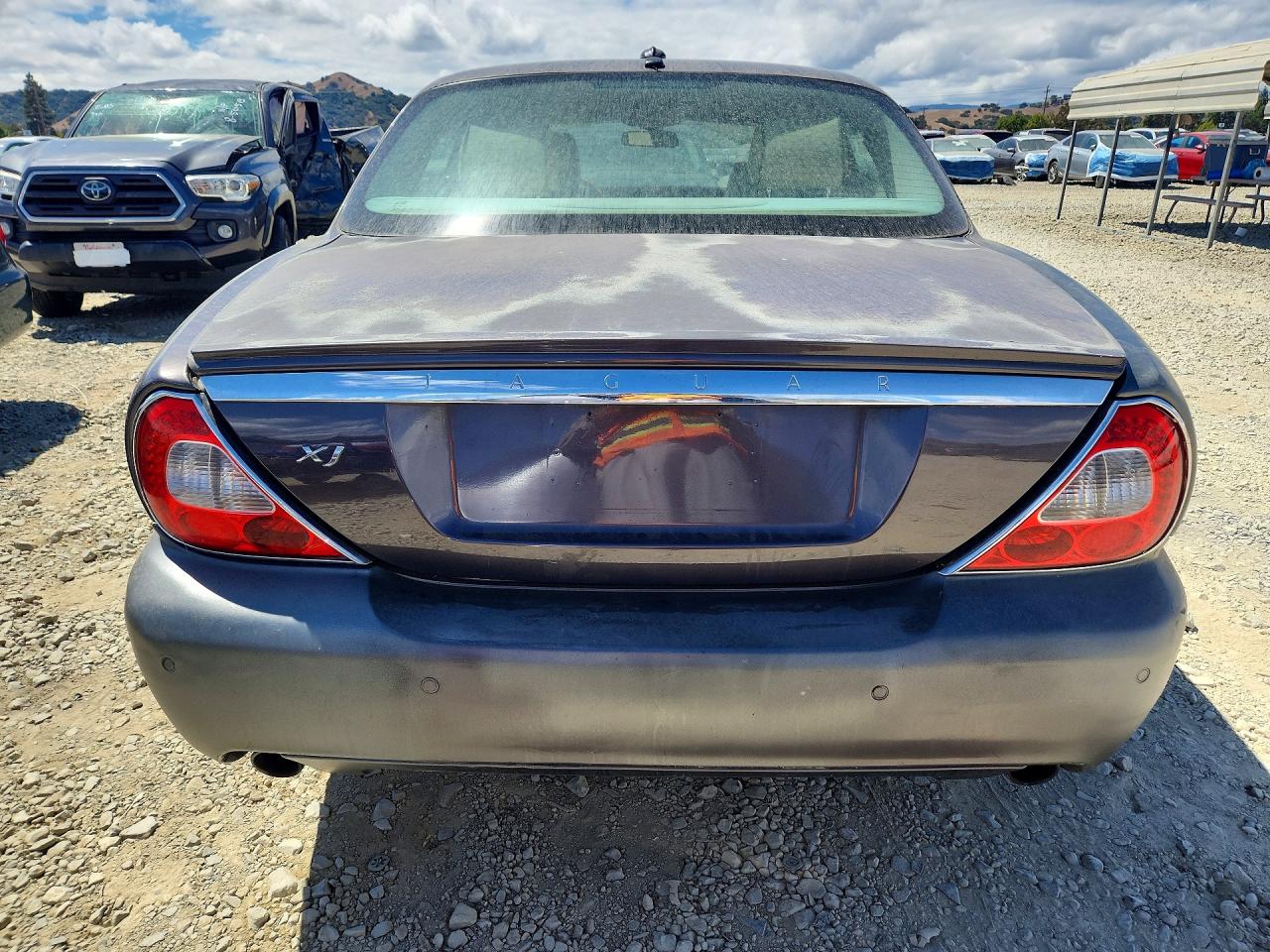 2008 Jaguar Xj8 L Gray vin: SAJWA79B38SH19378