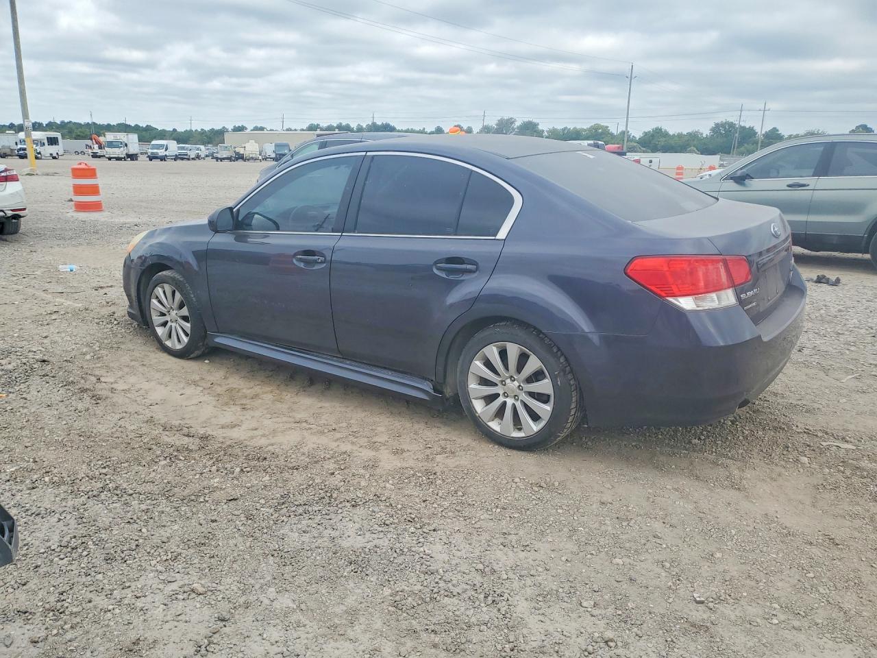 2010 Subaru Legacy 2.5i Limited Charcoal vin: 4S3BMCK6XA3218222