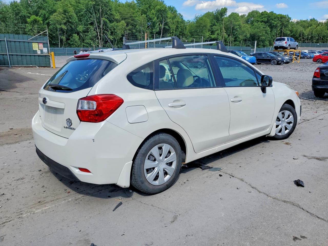 2013 Subaru Impreza White vin: JF1GPAA67DH814677
