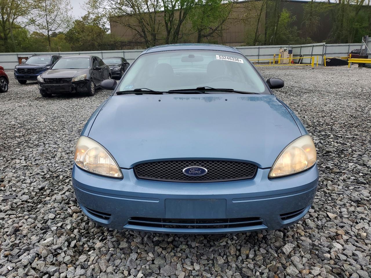 2005 Ford Taurus Se Blue vin: 1FAFP53245A165119