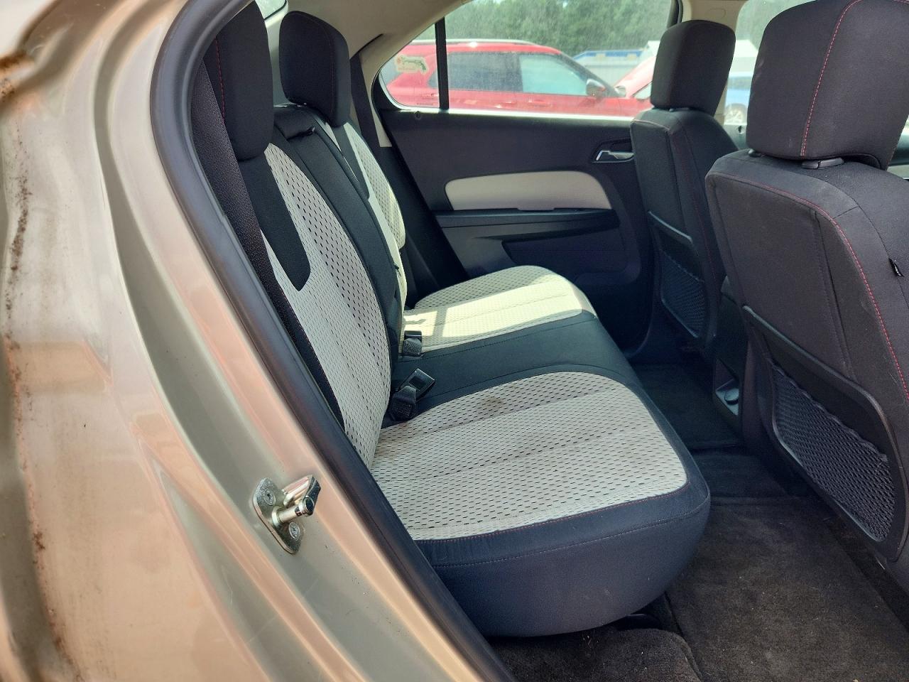 2011 Chevrolet Equinox Ls Cream vin: 2GNALBEC9B1265878