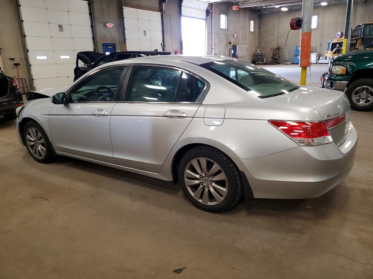 2011 Honda Accord Exl Silver vin: 1HGCP2F81BA097256