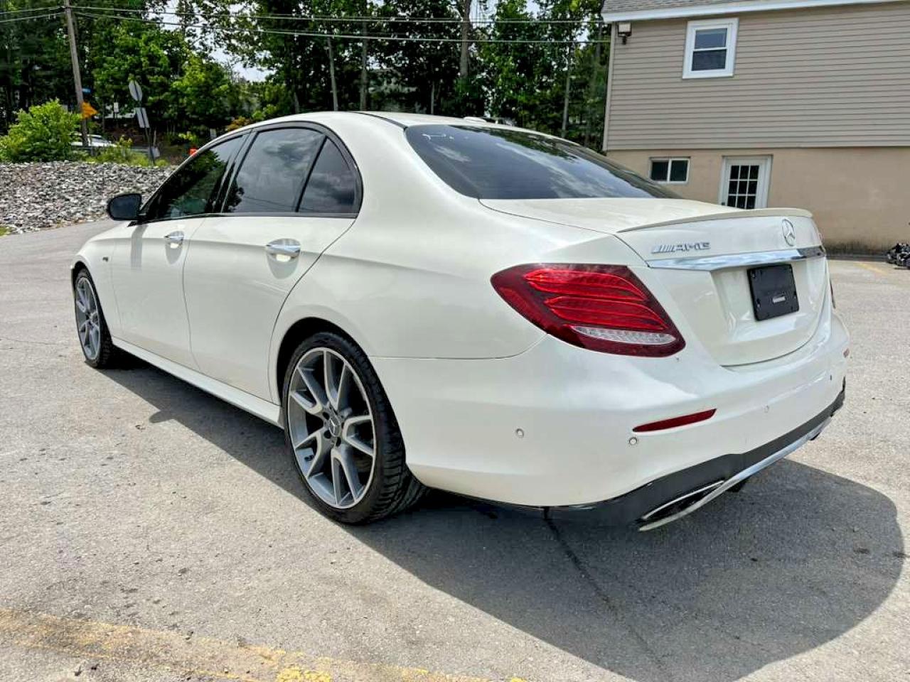 2017 Mercedes-benz E 43 4matic Amg White vin: WDDZF6EB5HA279069