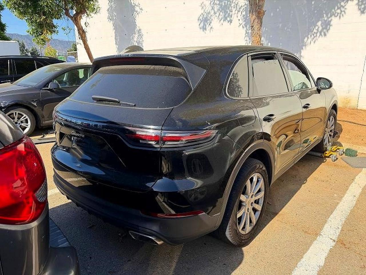 2021 Porsche Cayenne Black vin: WP1AA2AY9MDA03803