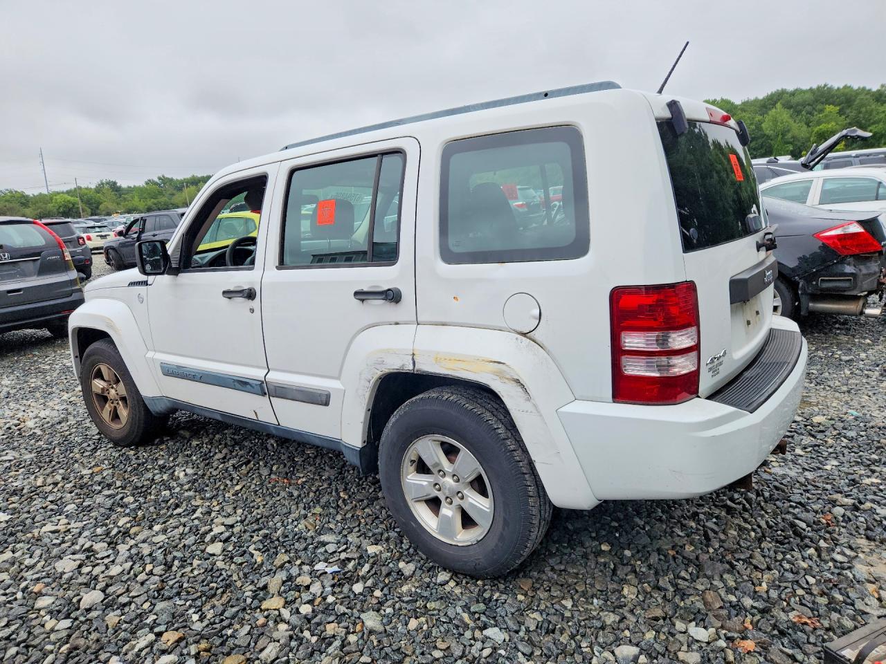 2011 Jeep Liberty Sport White vin: 1J4PN2GK6BW521334