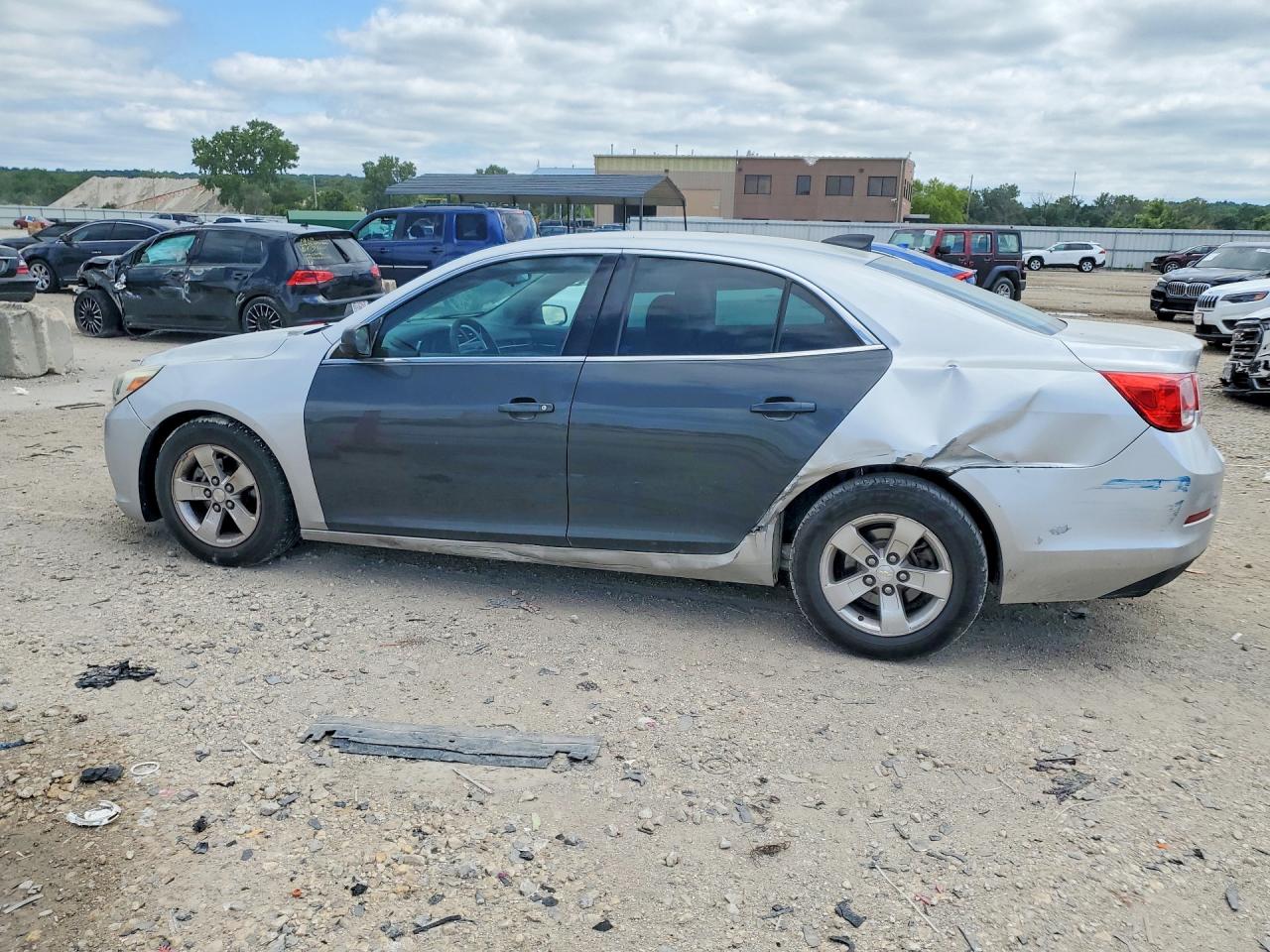 2015 Chevrolet Malibu Ls Silver vin: 1G11B5SL5FF195062