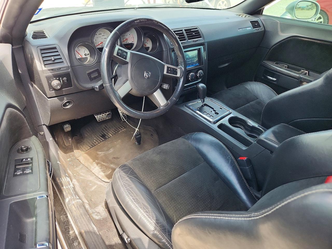 2010 Dodge Challenger Srt-8 Silver vin: 2B3CJ7DWXAH102762