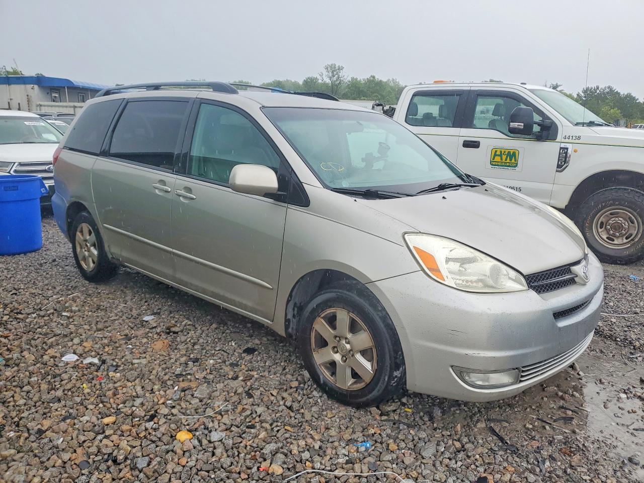 2005 Toyota Sienna Xle 7 Passenger Silver vin: 5TDZA22C95S290380