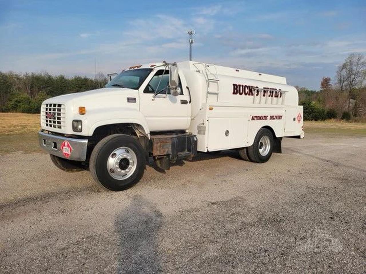 2001 Gmc C-series C7h042 White vin: 1GDJ7H1C41J505232
