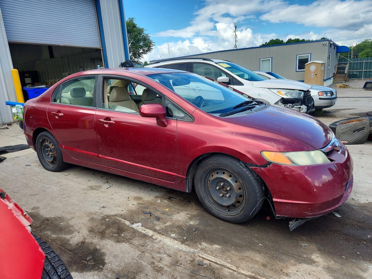 2008 Honda Civic Lx Red vin: 1HGFA16558L055670