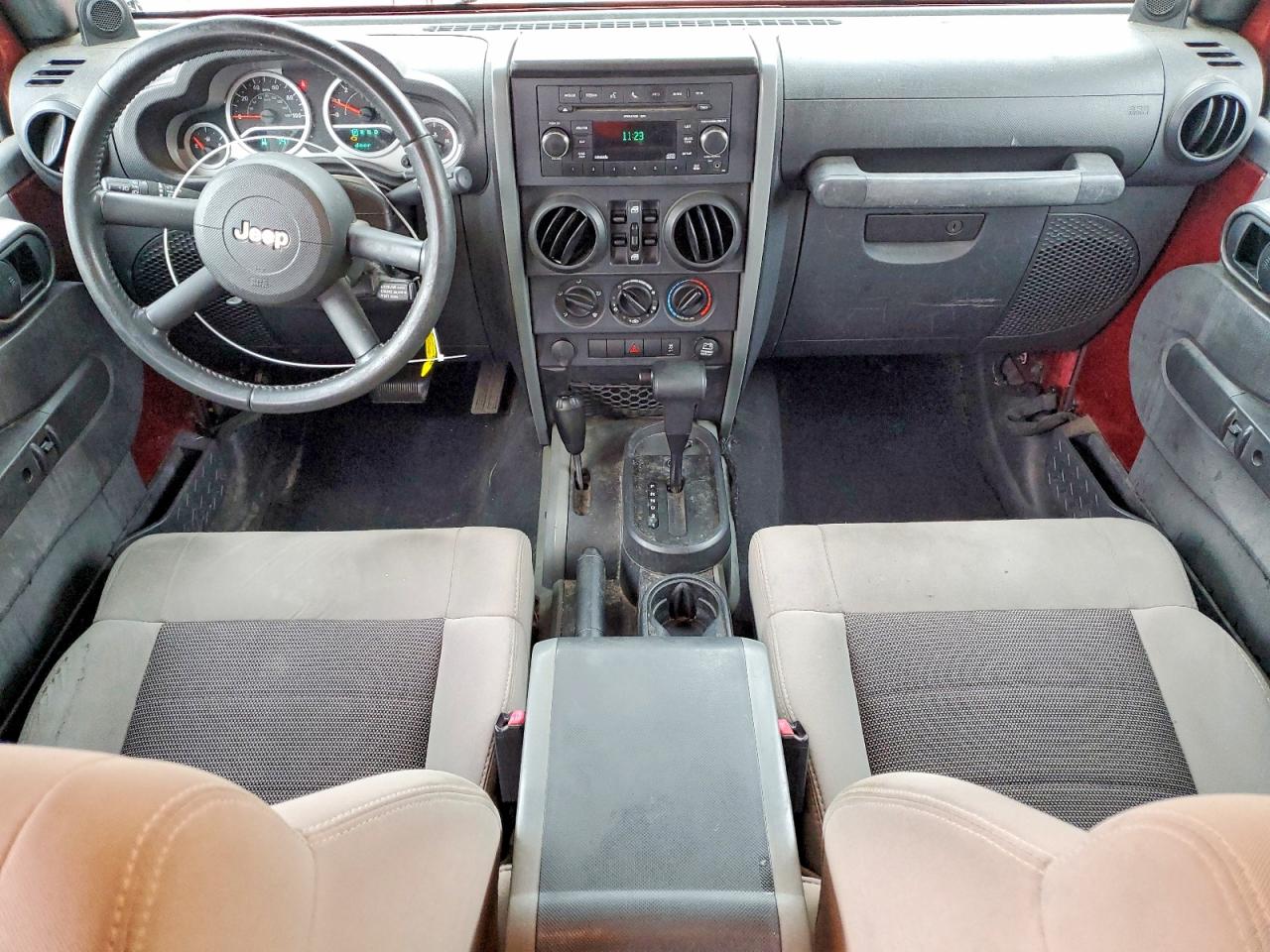 2010 Jeep Wrangler Unlimited Sport Бордовый vin: 1J4BA3H12AL174182