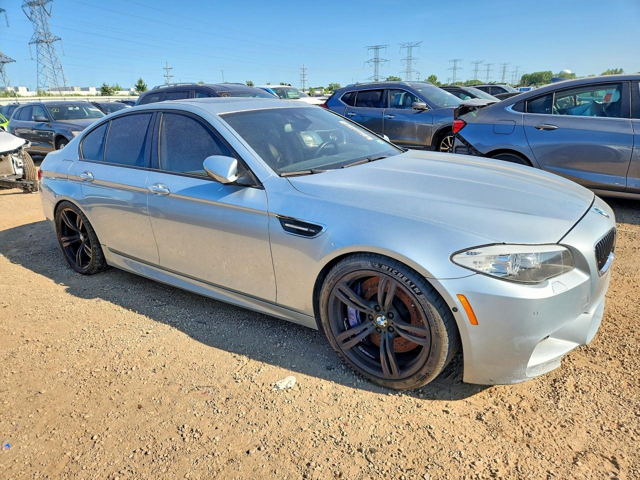 2013 Bmw M5 Серебряный vin: WBSFV9C59DD097018